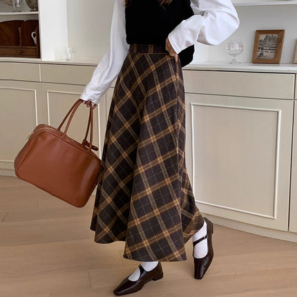 Trendy Youthful Coffee-Colored Plaid High-Waisted Slimming A-Line Midi Skirt for Spring