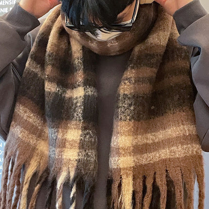 Soft glutinous green plaid scarf women's winter high-grade versatile Korean style warm thickened scarf shawl dual-use couple