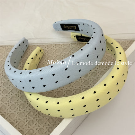 Korean-Style Fresh Heart-Shaped High Crown Wide Headband for Women, New Sponge Headband for Travel, Face Washing, and Hair Styling