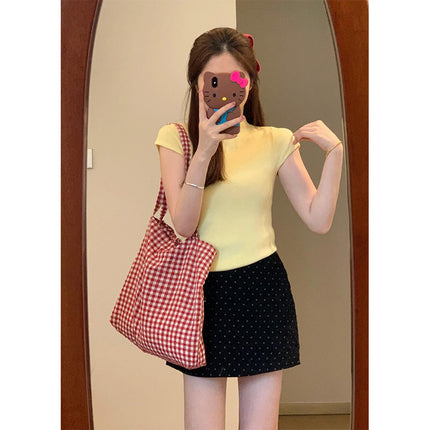 Internet Red 2024 Suit Summer Dress with a Set of Dopamine Yellow T-Shirt Wave Dot Skirt Two-Piece Set for Women
