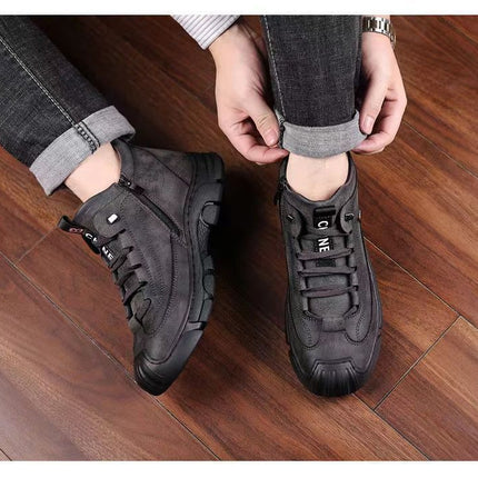 Cold-resistant warm cotton-padded shoes men's warm winter thickened fluff outdoor leather high-top one-piece Northeast snow boots non-slip