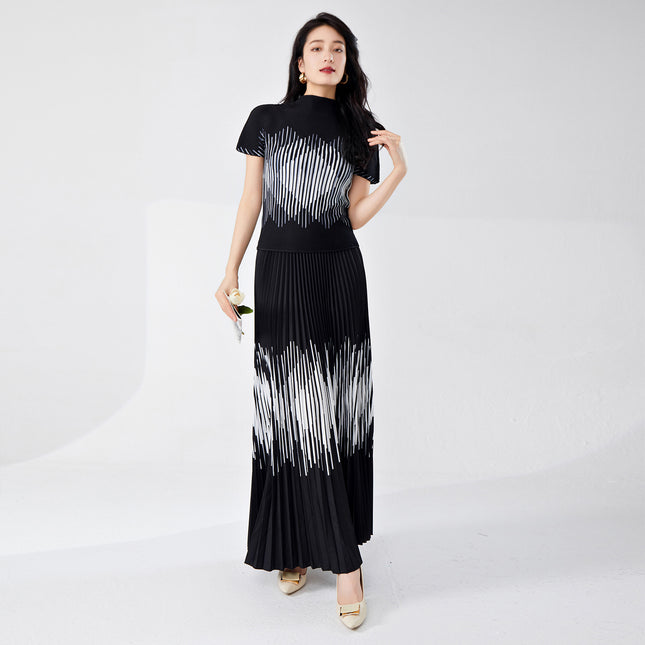 Cross-border Hot Sale Miyake Fashion suit High-end Women's Striped Slim-fit Slimming Short-sleeved T-shirt Pleated Skirt Two-piece Set