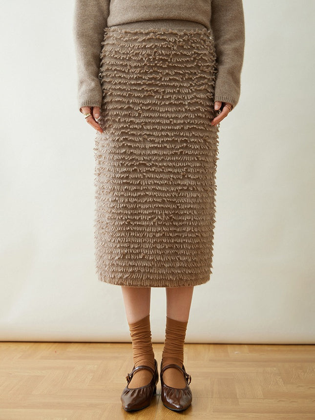 2025 New Autumn and Winter Fashionable and Versatile Cashmere Knitted Skirt for Women Brushed Korean Pure Color Hip Skirt Soft