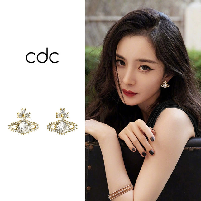 Golden Saturn Niche Design Earrings with a Light Luxury and High-End Feel, Unique and Stylish Earrings, 2025 New Popular Ear Accessories