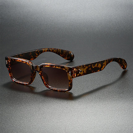 Cross-border New Small Box European and American Fashion Sunglasses Summer Sun Protection Personalized Rivet Internet Celebrity Same Style Sunglasses