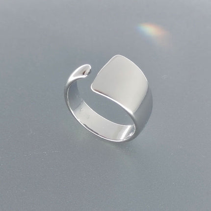 s925 sterling silver plated ring Women's wholesale niche women's high-end sense ins style simple ring light luxury retro ring wholesale