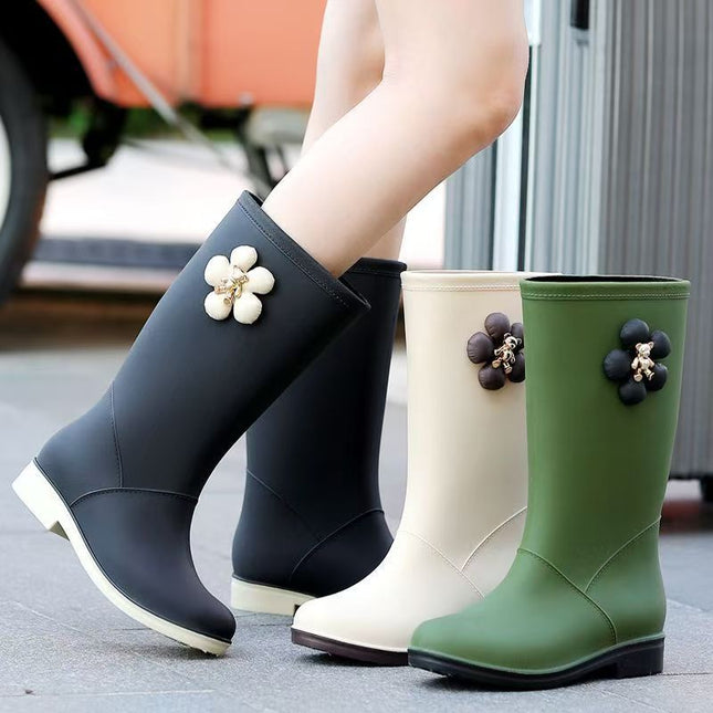 Fashion New Women's Rain Boots High Tube Korean Version Non-Slip Rain Boots Long Tube Outdoor Water Boots Fashion Versatile Rubber Shoes Wholesale