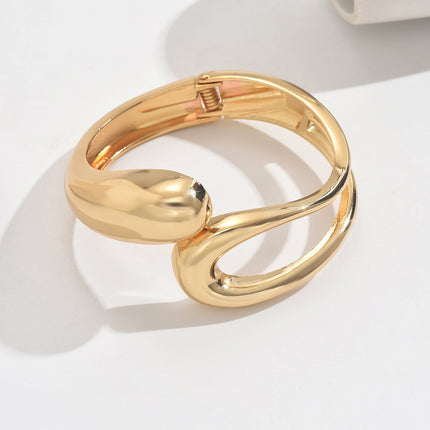 European and American Cross-Border New High-End Retro Alloy Exaggerated Irregular Unilateral Hollow Open Bracelet