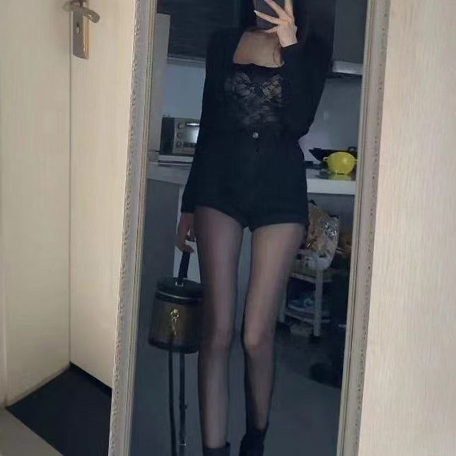 High-Waisted Retro Black Slimming Look Denim Shorts for Women in Autumn and Winter Fleece-Lined Boot Pants for Small People to Show Leg Length and Wear Leggings
