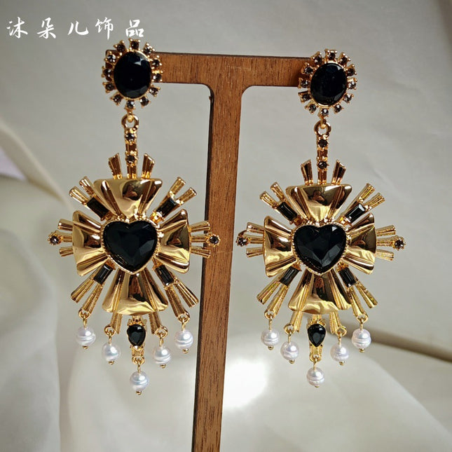 Cross-Border European and American Natural Pearl 925 Silver Needle New Heart Personalized Black Gold Earrings Earrings Earrings