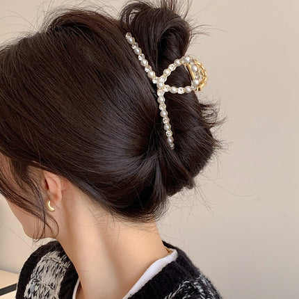 Korean-style Rhinestone Metal Pearl Grab Clip Women's New Large High-end Sense Back Head Disc Shark Clip Headwear
