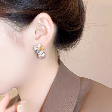 French Accessible Luxury Zircon Camellia Flower Pearl Earrings Niche High-End Exquisite Earrings Unique and Beautiful Earrings for Women