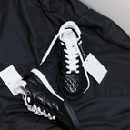 Black / 35