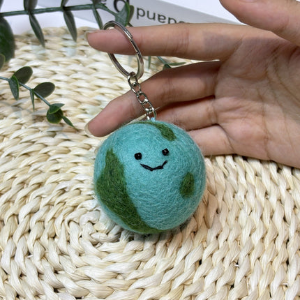 Nepalese Handmade Wool Felt Finished Vegetable and Fruit Bag Pendant Cute Bread Keychain Creative Decoration