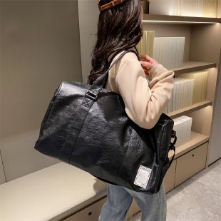 Travel Bag Large Capacity Single Shoulder Crossbody Bag Handbag Dry and Wet Separate Sports Fitness Bag Storage Bag Independent Shoe Bin