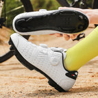 2029 white mountain lock shoes / 36