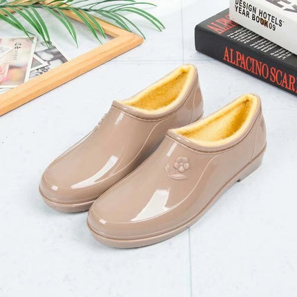 New genuine goods Four Seasons Yuanbao Water Shoes Women's Shallow Mouth Thick Bottom Waterproof Non-slip Wear-resistant Soft Bottom fleece-lined Warm Glue Boots