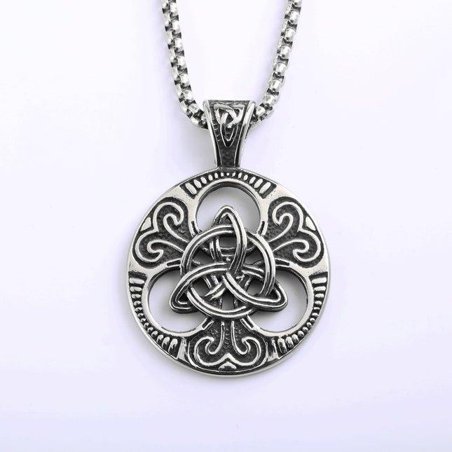 European and American Retro Stainless Steel Pendant Suitable for Men and Women, Single-Sided Celtic Knot Necklace