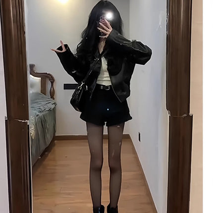 Hot Girls Black Shorts Women's Autumn 2024 New Spring Short Culottes Slimming A- shaped Outer Wear Suit Hot Pants