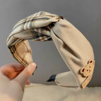 3#Beige bear logo double headband