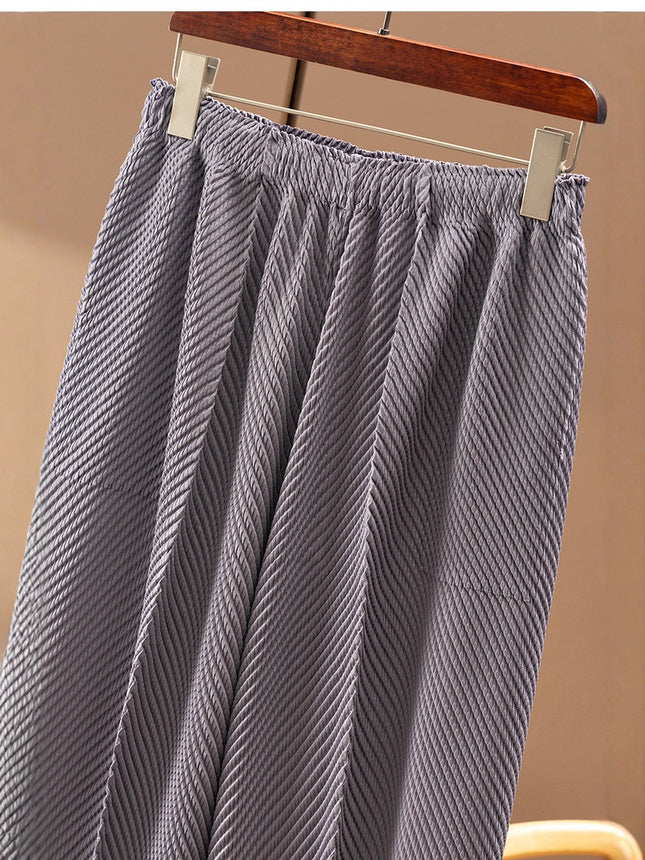 Issey Miyake's Trendy Thin Pants This Year, Slimming Magic Pants, New Summer Style, Heavy-Duty Pressed Creases, Elastic Waist, Tapered Granny Pants for Women