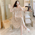 Small floral / One size fits most (can be worn by many)