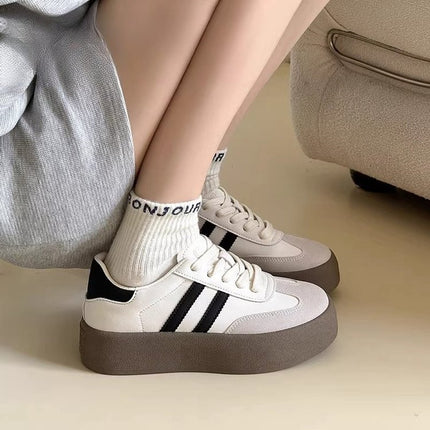 White Sneakers for Women with Thick Soles, 2026 Autumn New Style, Versatile Casual Platform Lace-Up Shoes