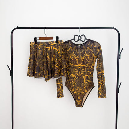 2025 European and American Cross-Border One-Piece Bikini Emuпальunnк Sun Protection Swimsuit Shorts Two-Piece Set
