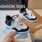 Black and white (cotton added) / 37