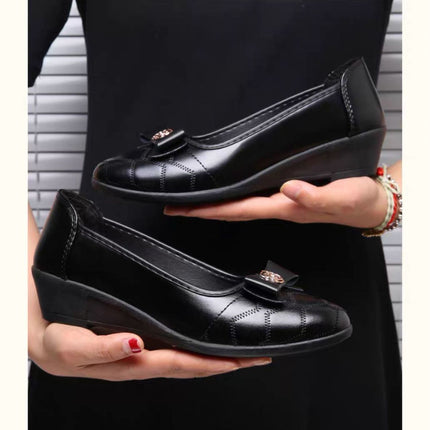 Shoes for Women 2021 New Women's Shoes Mom's Shoes Soft Sole Work Shoes Flats Women's Casual Shoes Work Shoes Leather Shoes for Women