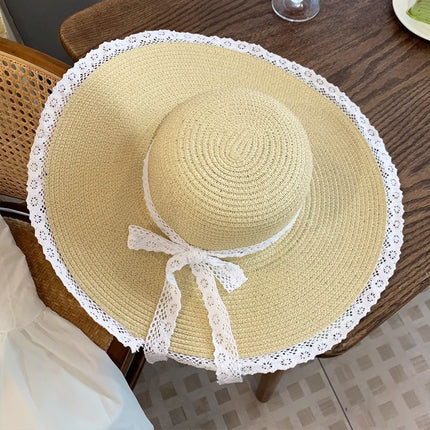 [Great Value] French Style Socialite Flat Top Hat 2025 New Summer Elegant Pearl String Sunshade Woven Straw Hat