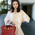 White dress plus suspenders / M