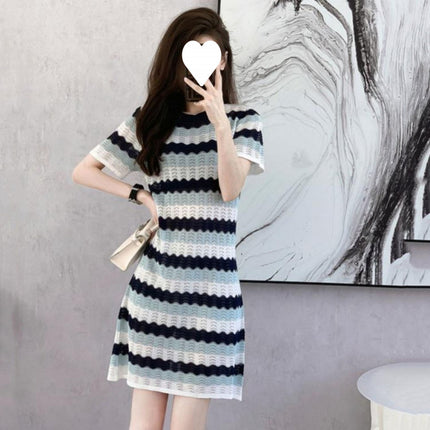 Summer New Style Small Fragrance Casual Temperament High-End Green Dress Women's Summer Gentle Ice Silk Skirt…