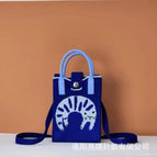 Circle cat (blue) / 12*18