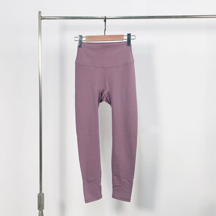 Yoga Pants with No Awkward Lines for Sports, Fitness, and Running, High-Waisted Yoga Pants for Autumn and Winter, High Elasticity
