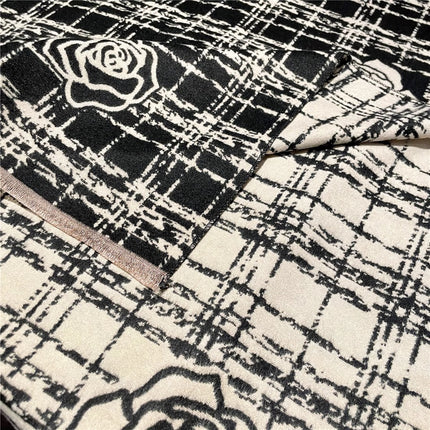 Xiaoxiang Camellia Light Luxury Scarf Women's Winter New Double-sided Cashmere Plaid Shawl Warm Scarf