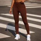 Brown / S