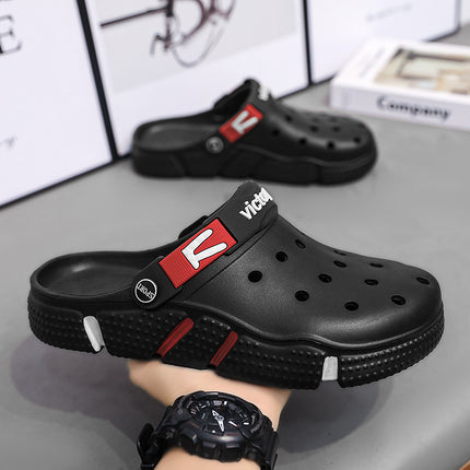 New Large Size Foreign Trade Men's Clogs Garden Shoes Soft Sole Hollow Closed-Toe Casual Sandals for Outdoor Beach Trendy Men's Shoes