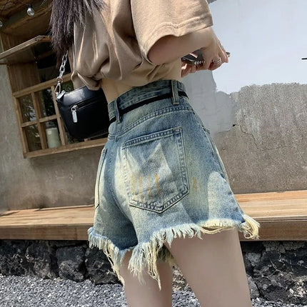 American Retro Raw Edge Denim Shorts 2025 Summer Hot Girl New Design High Waist Slimming Wide Hot Pants