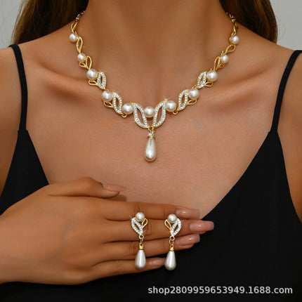 Cross Border Hot Sale Fashion OL Pearl Necklace Earrings suit Women Fashion Alloy Drop Shape Bridal Dress Accessories 24