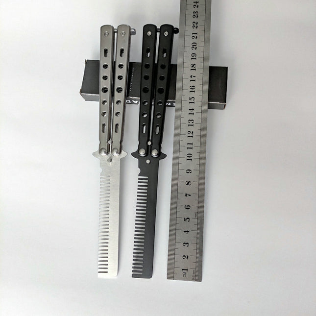 Factory Wholesale Unedged Metal Butterfly Practice Knife Csgo Game Training Hand Swing Knife American Butterfly Comb