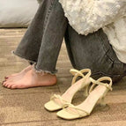 Light yellow / 34
