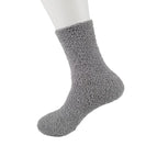 Light gray / 40-45