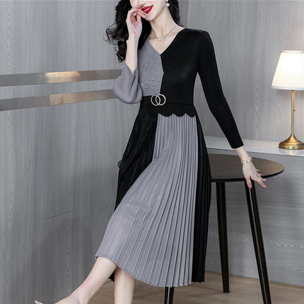 Miyake Pleated High-End Color-Blocking Women's 2026 Spring New Fashion Youthful Slimming Elegant Waist-Cinching Magic Dress