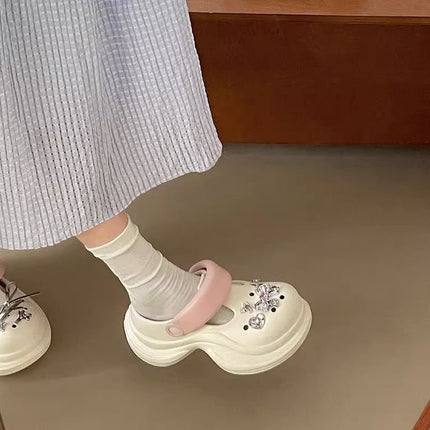 2026 Women's Clogs with Toe Protection, Popular Style, Casual Retro with Bow Accessories, Non-Slip, Wear-Resistant, Eva, Comfortable