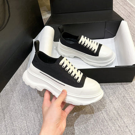 Canvas Shoes for Women 2025 New Spring and Summer White Platform Thick-Soled Half-Slip Versatile High-Top Dad Shoes Mcqueen