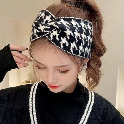 Rabbit Ears Hat Scarf All-In-One Hat for Women Winter Cute Plush Furry Animal Plus Scarf Two-Piece Hat