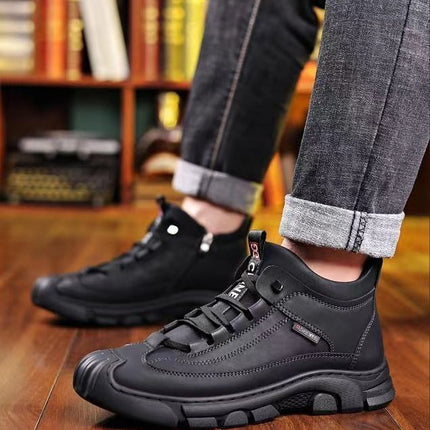 Cold-resistant warm cotton-padded shoes men's warm winter thickened fluff outdoor leather high-top one-piece Northeast snow boots non-slip