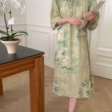 2026 New Cotton Silk Nightgown for Women, High-End Printed Short-Sleeved Long Dress, Large Size, Thin Style, Can Be Worn Outside as Loungewear
