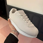 White / 35